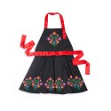 Czarny fartuszek sukienka, uroczy prezent na Dzień kobiet "Nitly Folk" motyw regionalny łowickie wzory kwiaty z czerwonym pasem.